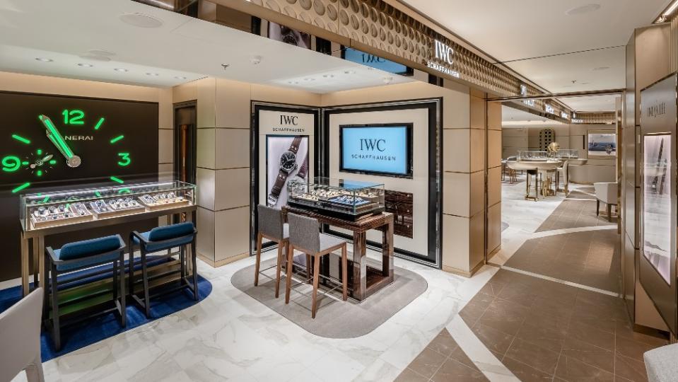 Richemont's TimeVallée Boutique on the MSC Seascape