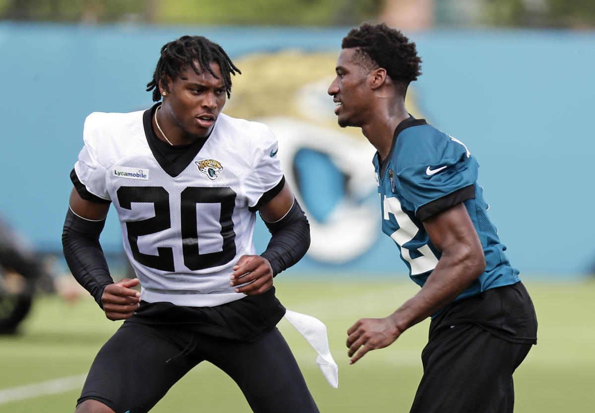 PFF on X: Jaguars CBs Jalen Ramsey and A.J. Bouye yielded a passer rating  of just 64.4 against AFC South quarterbacks in 2016.   / X