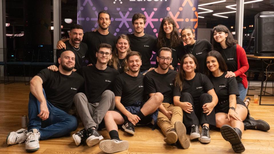 El equipo de Edison festeja: la startup de enseñanza online quedó entre las 50 más importantes del mundo
