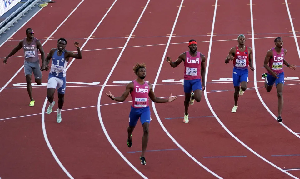 American Noah Lyles celebrates after winning the 200-meter final on July 21, 2022 in Eugene, Oregon. (Lucy Nicholson/Reuters)