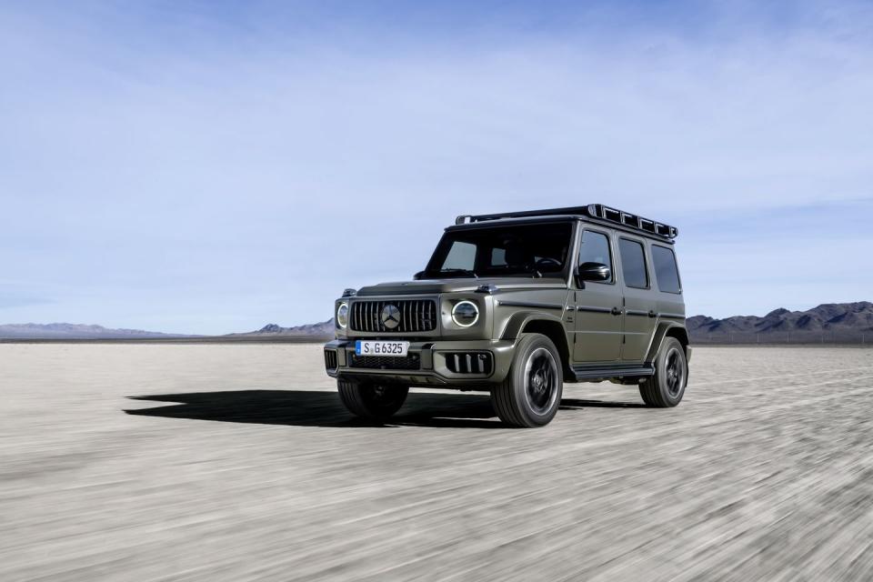 2025 mercedes amg g63 press images