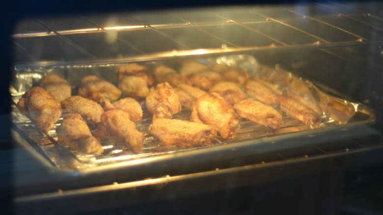 Chicken wings in the oven