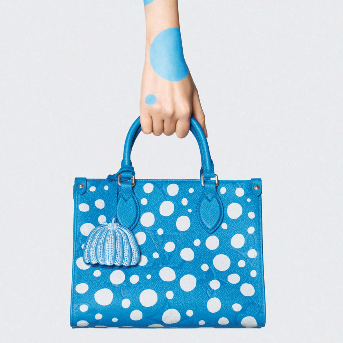 Louis Vuitton teaming with polka dot artist - Her World Singapore