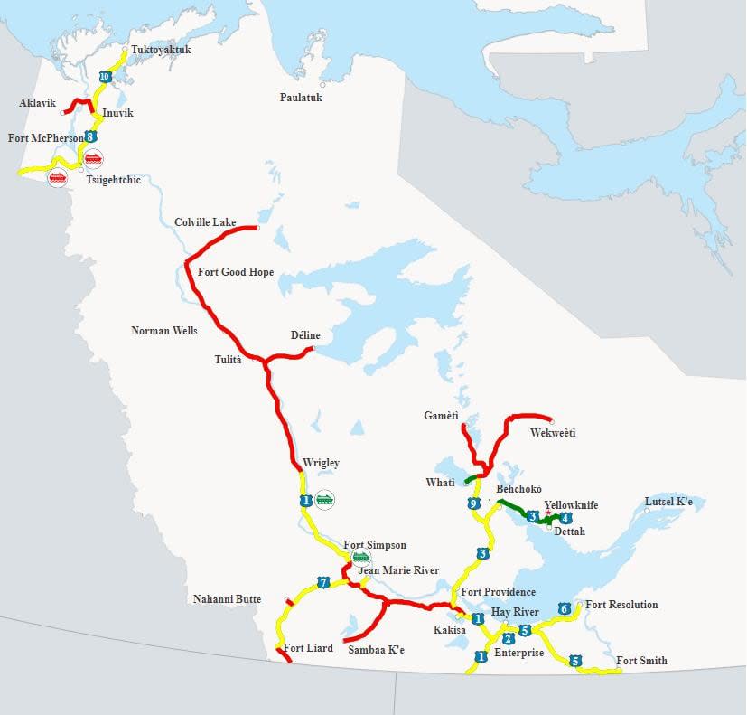 A screenshot taken of the Department of Infrastructure's highway map at 5:30 p.m. on Monday shows a closure on a long stretch of Highway 1.  (N.W.T. Department of Infrastructure  - image credit)