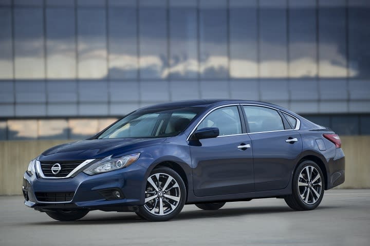 2016 Nissan Altima photo