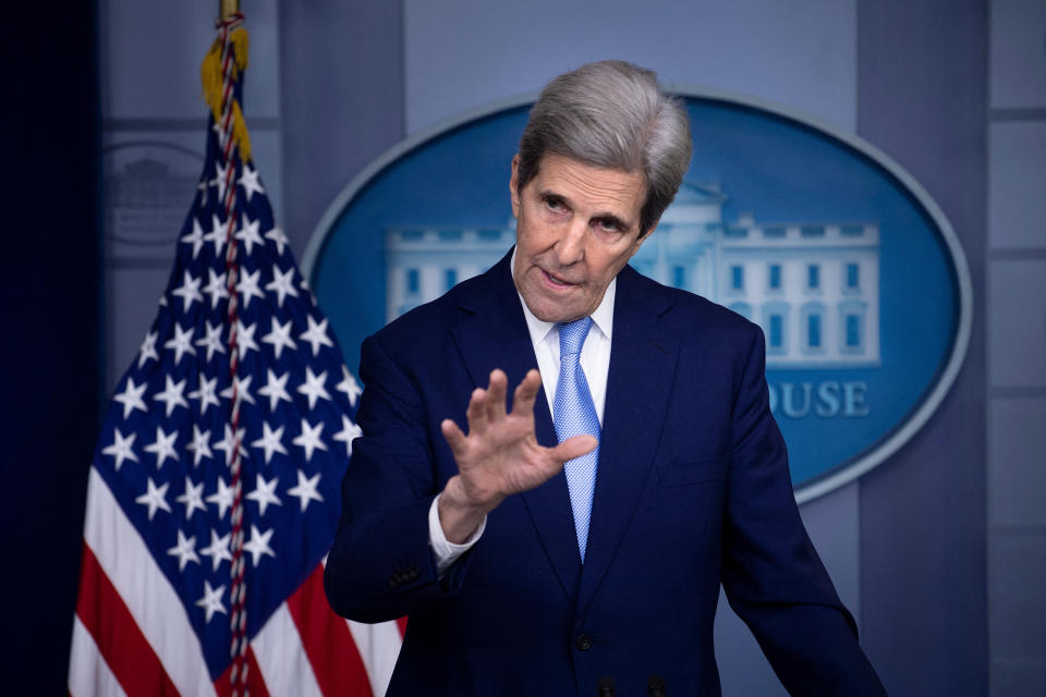 White House climate envoy John Kerry speaks during a press briefing on April 22. (Photo: BRENDAN SMIALOWSKI via Getty Images)