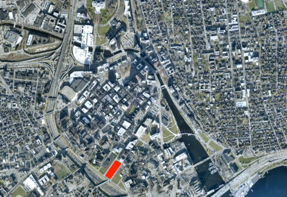 The vacant lot highlighted in red could house the state's new central bus hub.