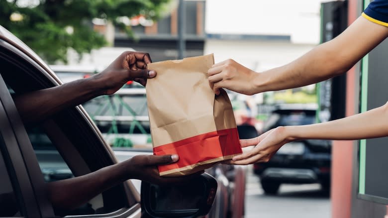 Drive-thru food hand-off