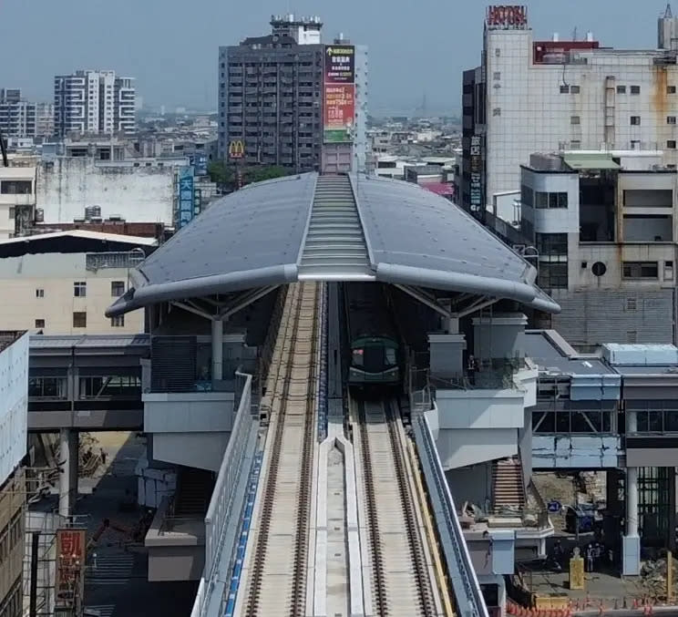 ▲岡山路竹延伸線串聯高雄路竹科學園區、橋頭第二園區、楠梓科技產業園區、岡山本洲產業園區等產業基地。（圖／高市府捷運局提供）