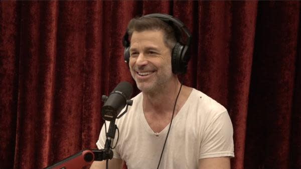 Zack Snyder en entrevista con Joe Rogan (Imagen: YouTube)