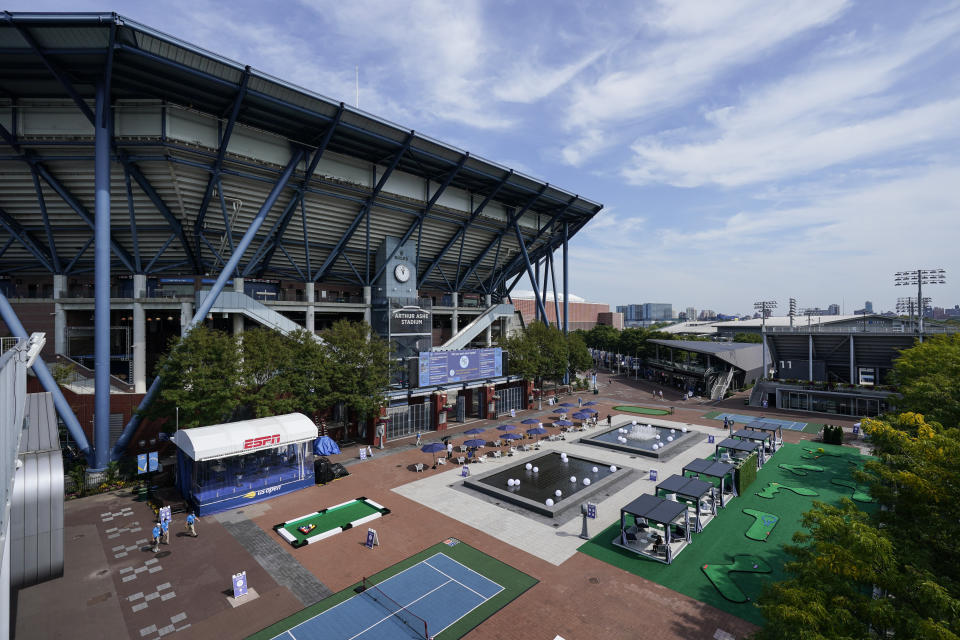 Vista del complejo del Centro Nacional de Tenis, sede del Abierto de Estados Unidos, el sábado 22 de agosto de 2020, en Nueva York. (AP Foto/Frank Franklin II)