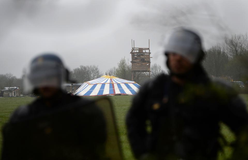 French police clash with eco-activists