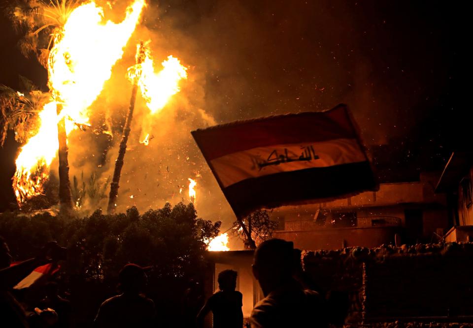 Antigovernment protests rock Basra, Iraq