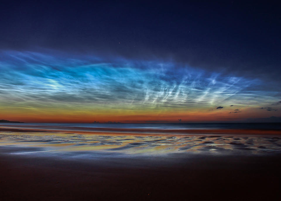 Die Wolken könnten aus verglühten Meteoren entstanden sein (Bild: Getty).