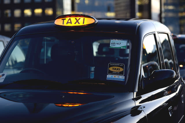 A black cab parked on London Bridge during a protest against TfL and Uber. PRESS ASSOCIATION Photo. Picture date: Thursday January 18, 2018. Photo credit should read: Kirsty O'Connor/PA Wire