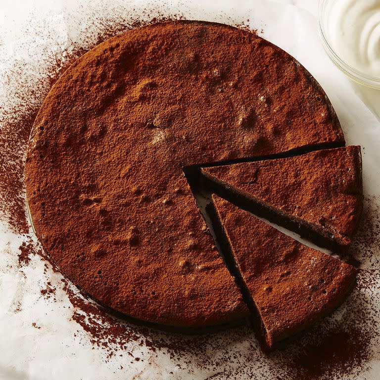 15) Flourless Chocolate Cake