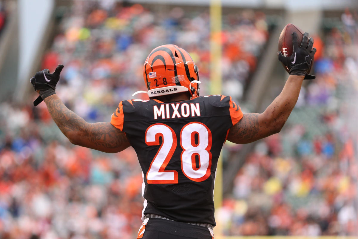 Bengals' Joe Mixon has fun at Raiders' expense, Raiders News