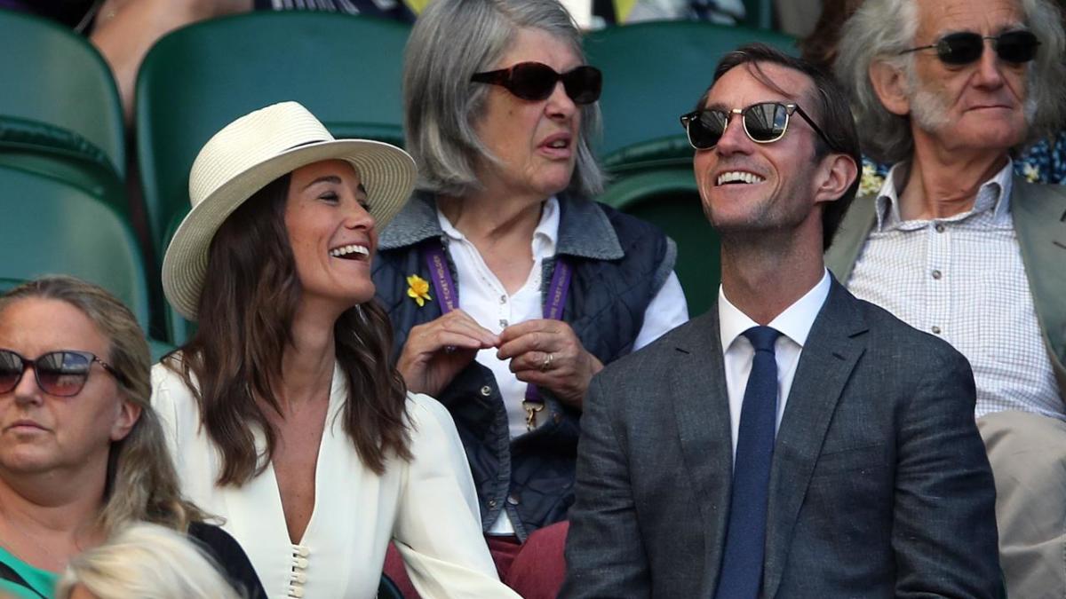 Pippa Middleton Is Reportedly Pregnant with Her First Child — at the ...