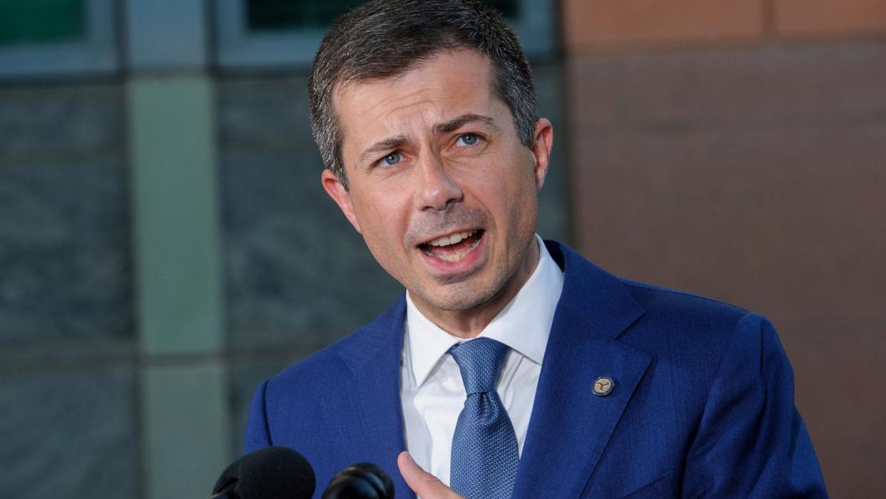 PHOTO: Transportation Secretary Pete Buttigieg offers remarks on the continued flight disruptions affecting Delta Air Lines passengers and DOT's investigation into Delta, at the U.S. Department of Transportation, July 23, 2024, in Washington. (Rod Lamkey/AP)