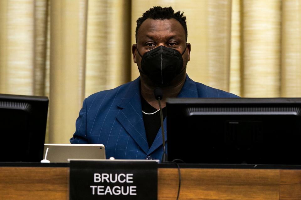 Bruce Teague, mayor of Iowa City, speaks during an emergency special council meeting, Thursday, Aug. 4, 2022, at the Emma J. Harvat Hall inside City Hall in Iowa City, Iowa.