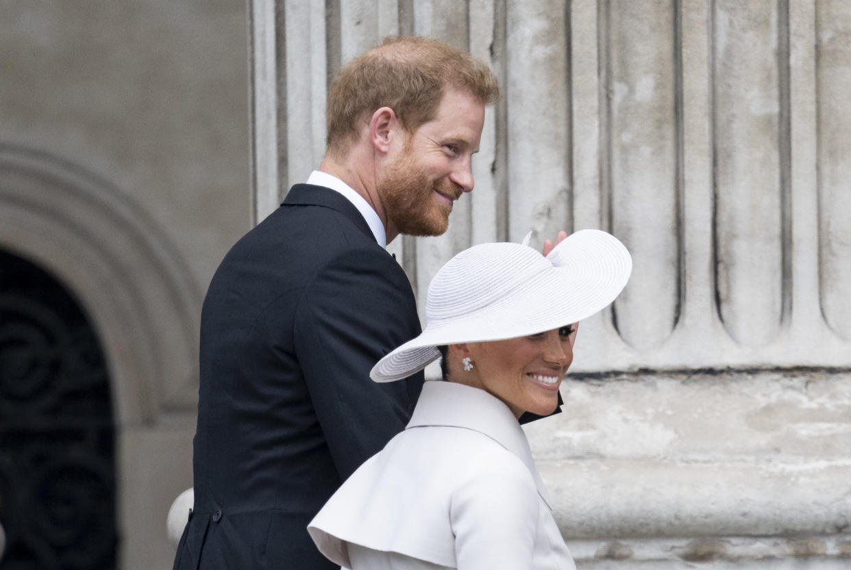 LONDON, ENGLAND - JUNE 03: Prince Harry, Duke of Sussex and Meghan, Duchess of Sussex attend a National Service of Thanksgiving for the Queens reign at St Pauls Cathedral on June 3, 2022 in London, England. The Platinum Jubilee of Elizabeth II is being celebrated from June 2 to June 5, 2022, in the UK and Commonwealth to mark the 70th anniversary of the accession of Queen Elizabeth II on 6 February 1952. (Photo by Mark Cuthbert/UK Press via Getty Images)