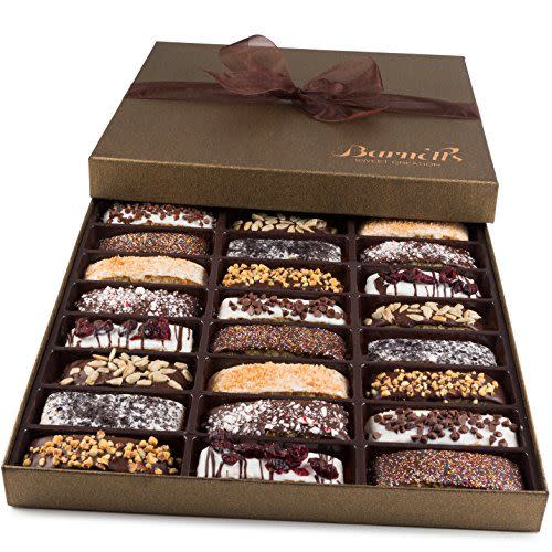 17) Biscotti Cookies Gift Basket