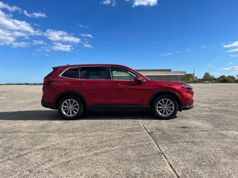 2023 honda crv red profile side