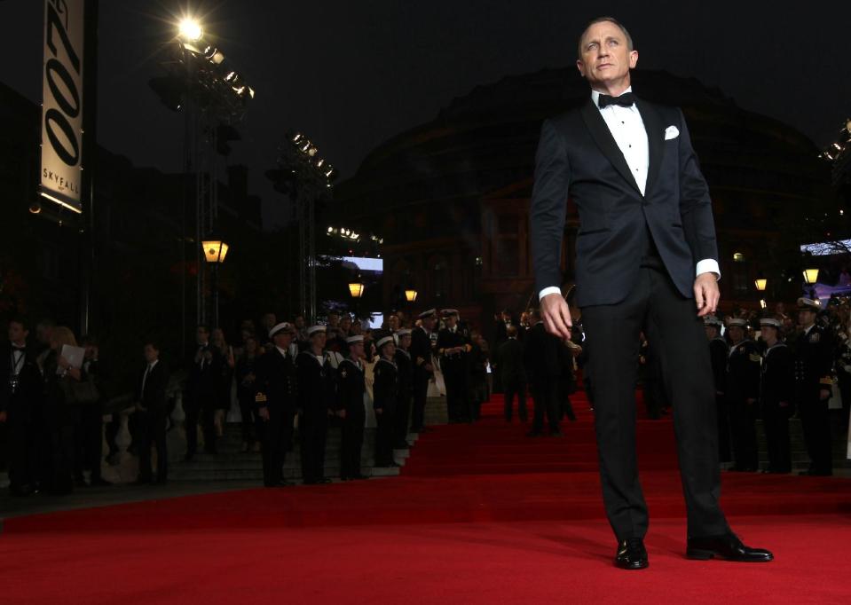 Actor Daniel Craig poses at the world premiere of "Skyfall" on Tuesday, Oct. 23, 2012 in London.  (Photo by Stewart Wilson/Invision/AP)