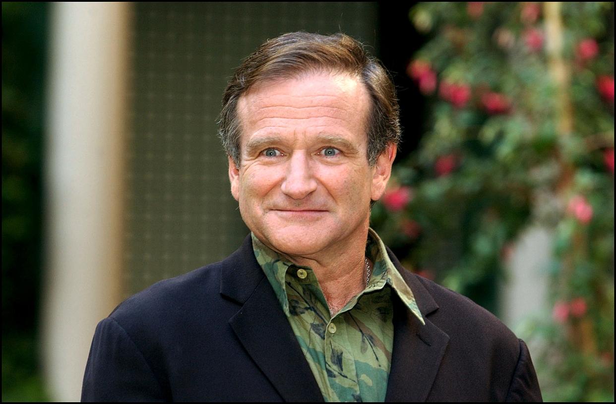 FRANCIA - 8 DE OCTUBRE: Sesión fotográfica de Robin Williams en París, Francia, para promocionar su película 