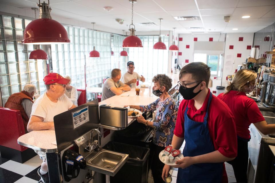 Goober's Diner cultivates a retro atmosphere.