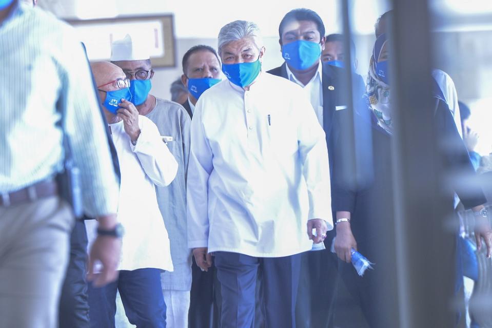 Datuk Seri Ahmad Zahid Hamidi is pictured at the Kuala Lumpur Court Complex August 14, 2020. ― Picture by Shafwan Zaidon