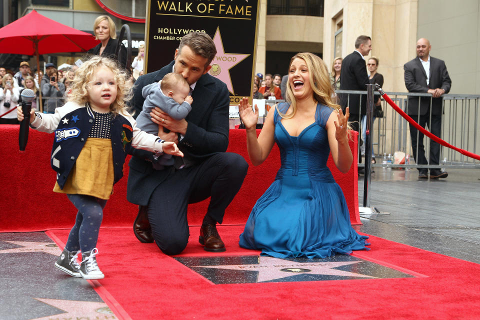 Image of Blake Lively and Ryan Reynolds with kids