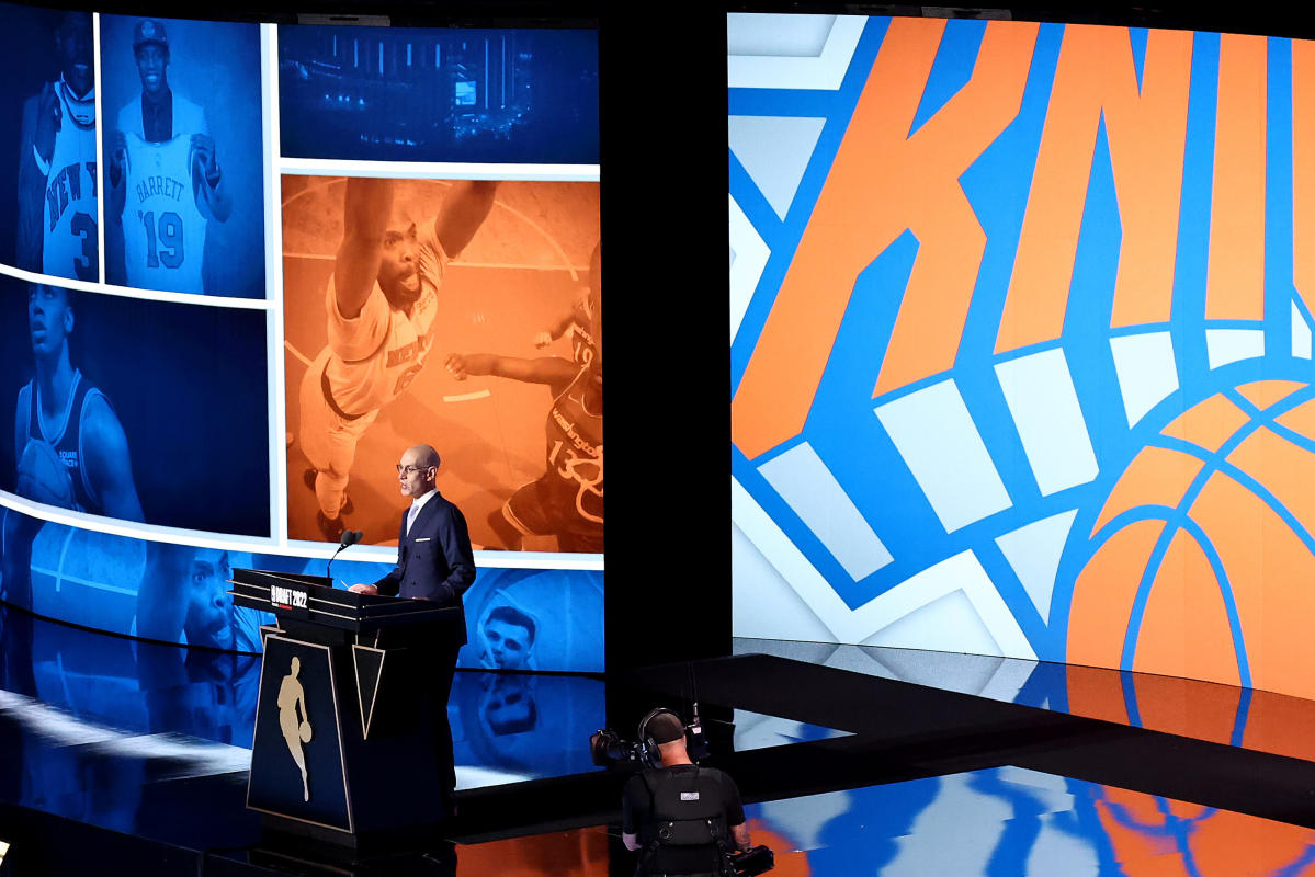 Knicks enter NBA draft with no picks but plenty of opportunities