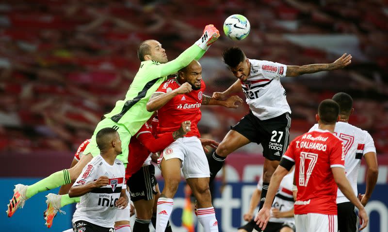 Brasileiro Championship - Internacional v Sao Paulo