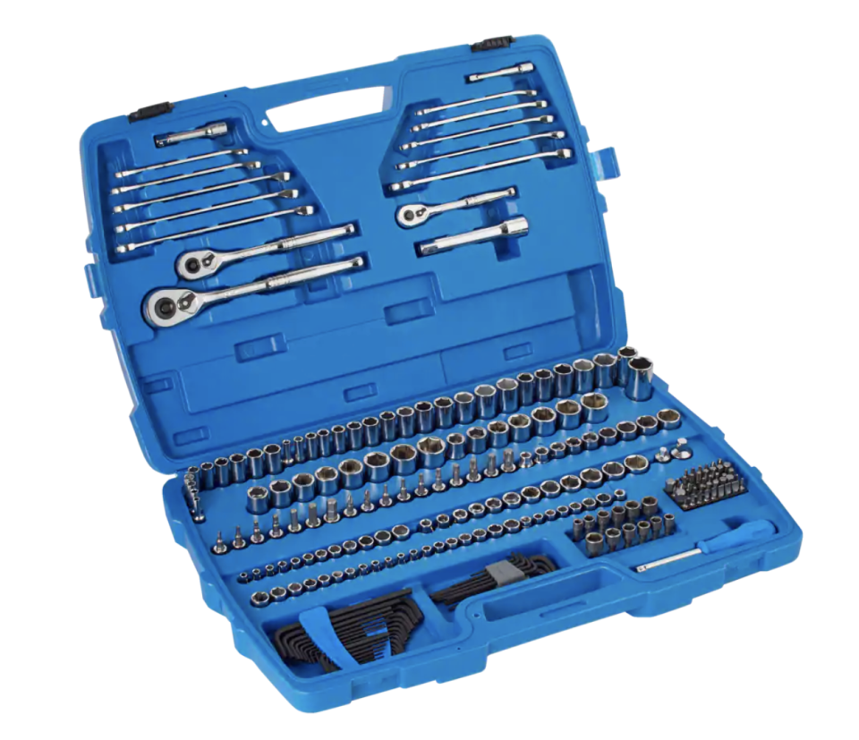 Mastercraft Socket Set (photo via Canadian Tire)