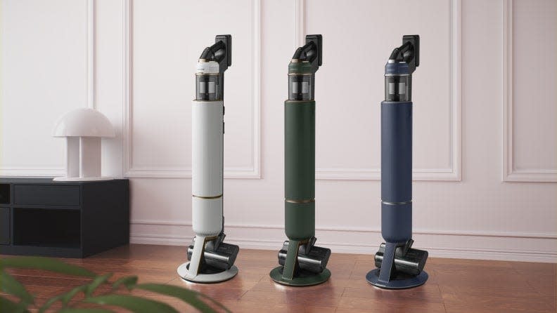 The Samsung Bespoke Jet vacuum comes with its own cleaning station, all on sale at Amazon right now.