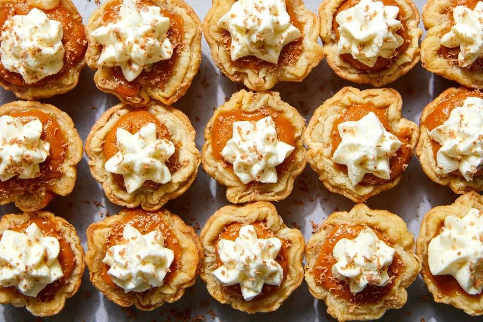 40 Thanksgiving Potluck Recipes Guaranteed To Be The Most Popular At The Party