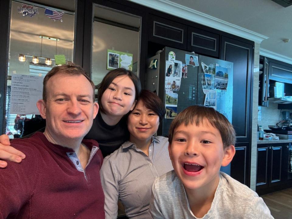 Robert Kelly in a recent shot he posted that includes Marion, Jung-A and James. The kids are bigger now, but still hamming it up for the camera. X/Robert E Kelly