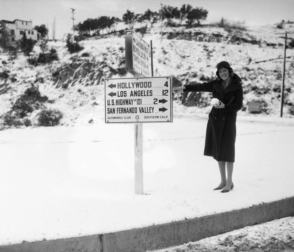 A woman in Hollywood after a 1932 snow storm (Getty Images)