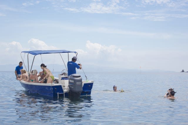 Costa Rica, Peninsula Nicoya, Tour boat around Isla Tortuga