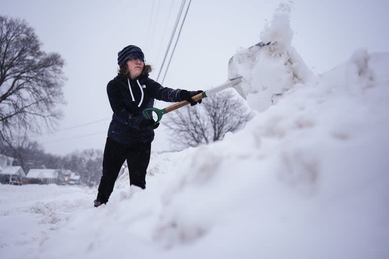 Desde el fin de semana, ciudades de Iowa han tenido que lidiar con severas acumulaciones de nieve