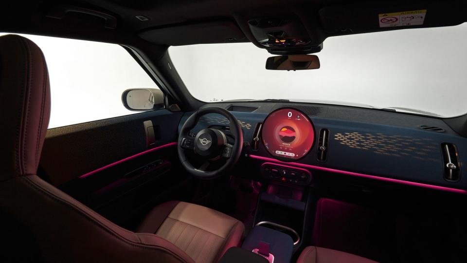 2025 mini cooper countryman se electric interior