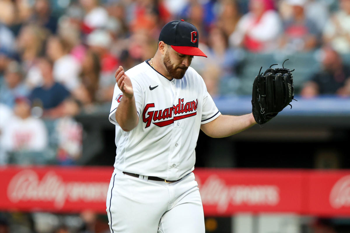 D-backs' Torey Lovullo sees both sides of Rays' Blake Snell debacle