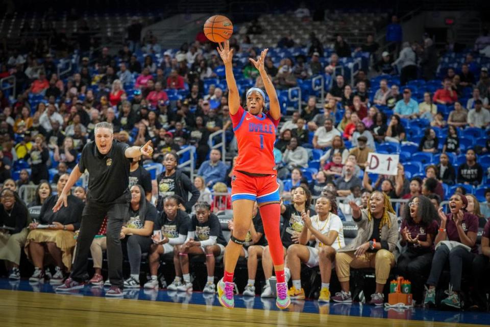 Duncanville’s Mariah Clayton gets off a shot against Houston Summer Creek in a Class 6A state semifinal on Friday, March 1, 2024 at the Alamodome in San Antonio, Texas. Duncanville defeated Summer Creek 39-31 in overtime.