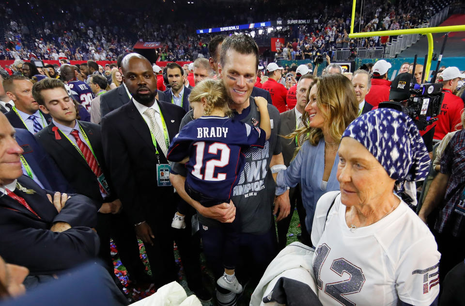 Tom Brady soaks in his last Super Bowl victory with his daughter, wife and his mother in Houston in February 2017. (Getty Images)