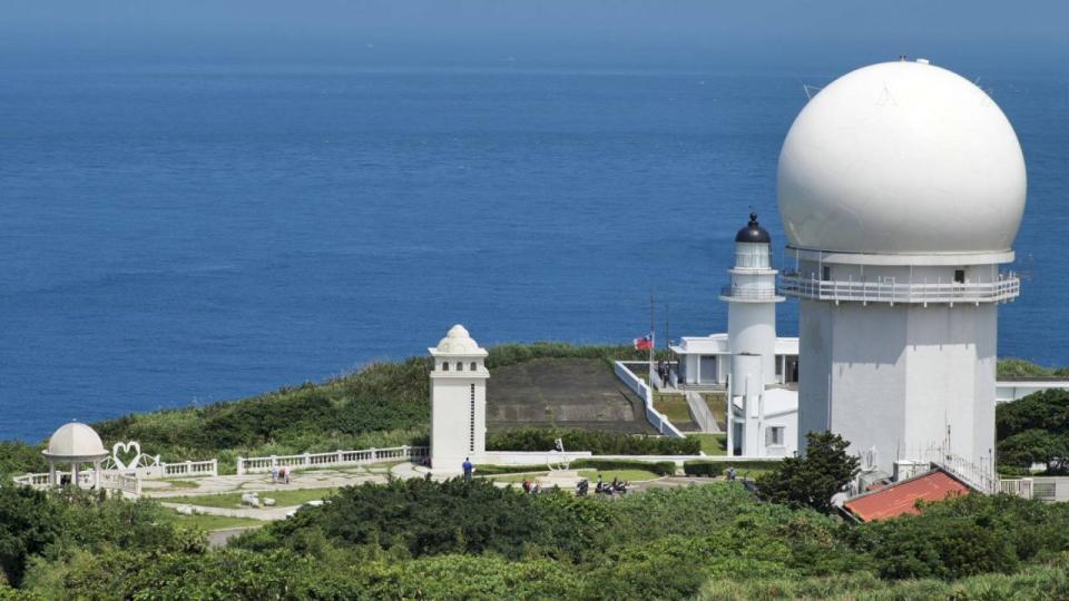 交通部民用航空局三貂角雷達站新一代雷達今天(6日)正式啟用。（交通部提供）