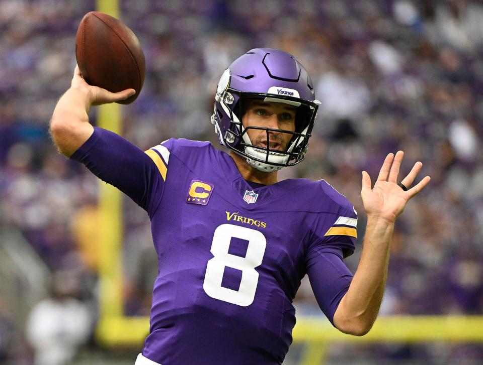 MINNEAPOLIS, MINNESOTA - SEPTEMBER 24: Kirk Cousins #8 of the Minnesota Vikings warms up prior to a game against the Los Angeles Chargers at U.S. Bank Stadium on September 24, 2023 in Minneapolis, Minnesota. (Photo by Stephen Maturen/Getty Images)