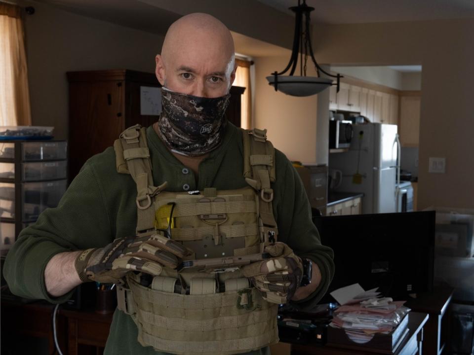 JT, a 50-year-old Ottawa resident, says his experience lies in infantry and combat engineering operations, with a specialty as a combat diver. He also has basic training in the disposal of explosives.  (Jean Delisle/Radio-Canada - image credit)