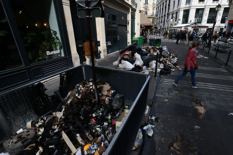 Damages in Paris streets following pension reform protests