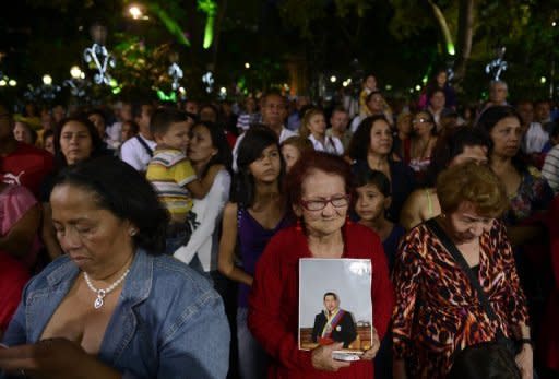 Partidarios del presidente Chávez durante una plegaria por su salud en Caracas, el 31 de diciembre.